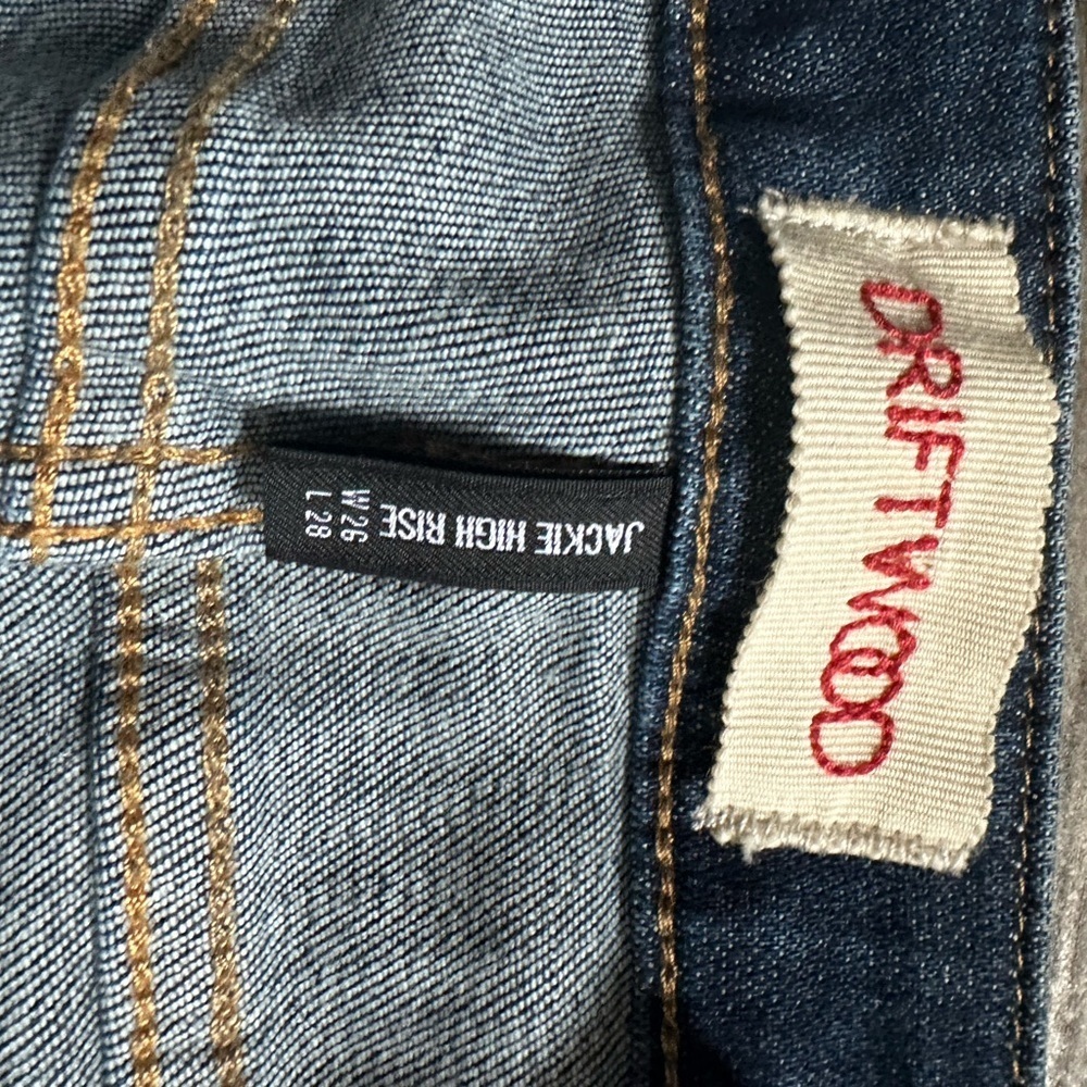 DRIFTWOOD Blue Skinny Jeans with Elegant Detailing - Picture 11 of 14